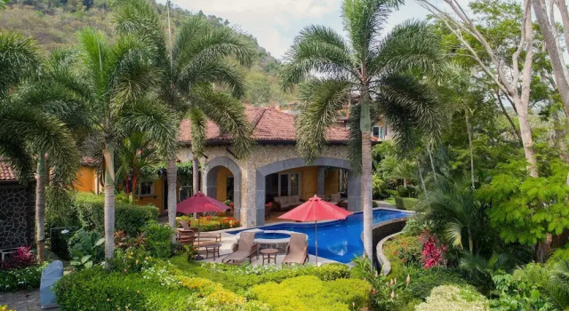 Вилла Villa La Perla in Herradura