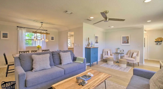 Коттедж Quiet Satellite Beach Home w/ Lanai, Walk to Beach