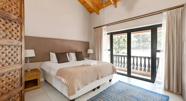 Marrakesh Themed Studio With Huge Rooftop Terrace, Забронировать Апарт-отель Апарт-отели Кейптауна, рядом с Mediclinic Cape Town, Апарт-отель