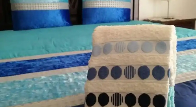2 Bed Flat - Sleeps 5 - Parking - Wifi, Rezervovat Apartmán Hotely v Oeste s parkováním, Parkování