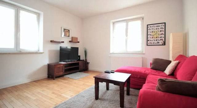 Charmante 3-Zimmerwohnung Mit Stellplatz, Забронировать Отель Отели Вюрцбурга 3 звезды, рядом с Церковь Св. Буркарда, 3*