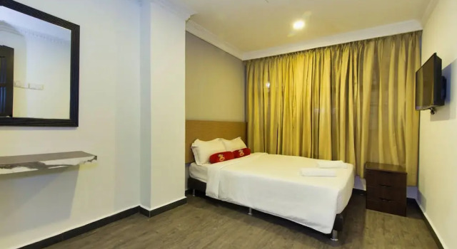 Двухместный номер Deluxe Simms Garden Hotel