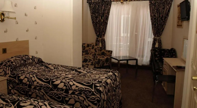 Двухместный клубный номер Standard Clifton Park Hotel