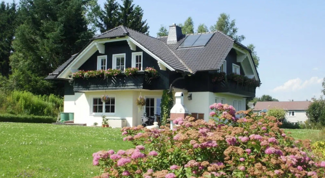 Апартаменты Charmante Ferienwohnung am Thüringer Rennsteig