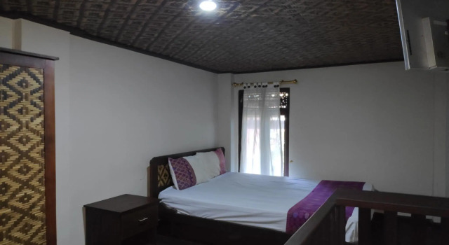 Люкс OYO 90076 Guesthouse Graha Pande Residence