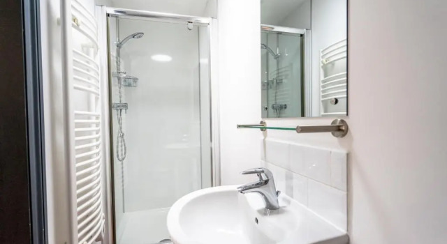 Студия Robson House 3