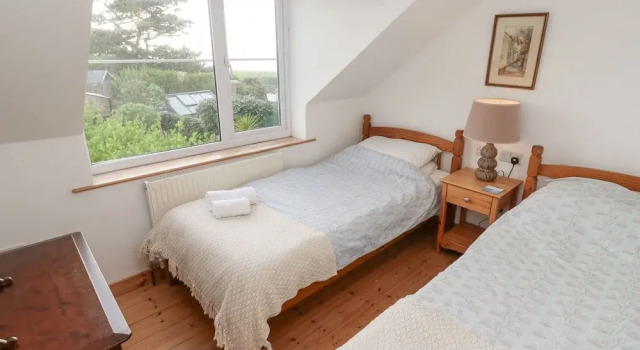 Kernyk, Book Hotel Helston Cornwall