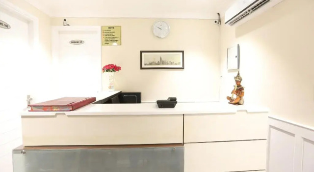 Maira Inn by OYO Rooms, Varaa Hotelli Faridabad Haryana