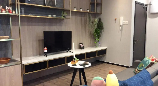 Mid Valley 1km away Verve Suites Old Klang Road