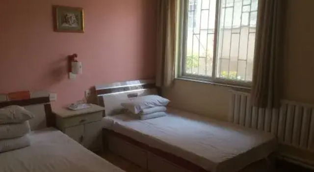 Jingde Hostel