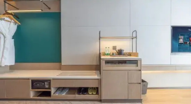 Люкс Executive Wingate • Wyndham Grand Riverside Hotel (Gongbei Port Plaza Huafa Shangdu Branch)