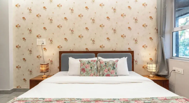 ELIVAAS Jamun Farm 2 BHK Villa with Pool, Забронировать Фермерский дом Отели штата Раджастхана с парковкой, Парковка