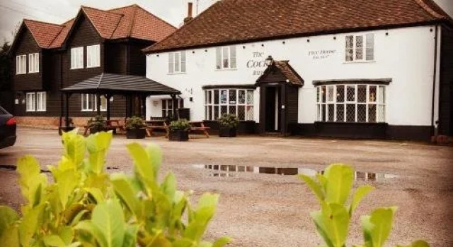 The Cock Inn Hotel, Забронировать Отель Ширинг Хартфордшир