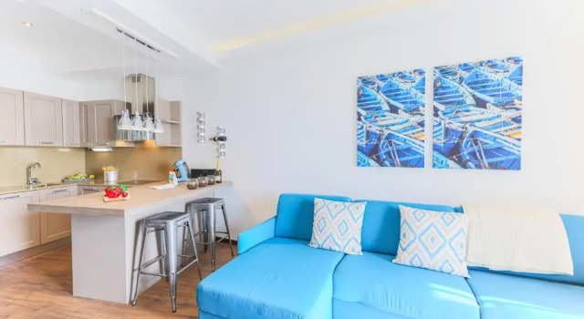 Bamboo Plage Ap4220 by Riviera Holiday Homes, Забронировать Апартаменты/квартира Ницца Приморские Альпы, рядом с Пляж Фаброн
