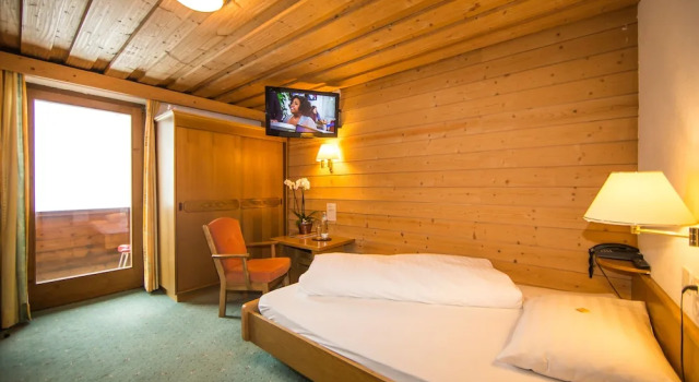 Номер Standard Hotel Cresta