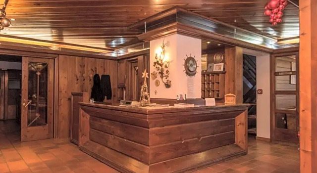 Al Sole Hotel Ristorante dal 1870, Забронировать Отель Пьеве-ди-Кадоре Кадоре