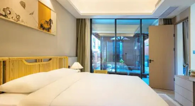Люкс с 3 комнатами Hainan Chengmai Yingbin Peninsula Theme Villa
