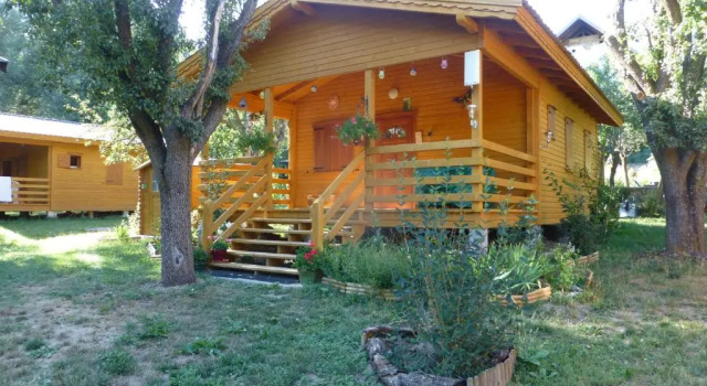 Шале Camping, Hôtel De Plein Air Les Cariamas