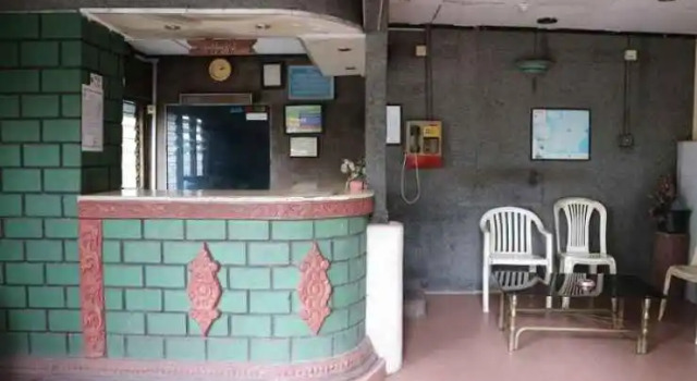SPOT ON 2685 Hotel Surya