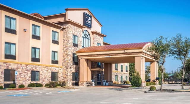 Holiday Inn Express and Suites Mineral Wells, Book Hotel Mineral Wells Texas