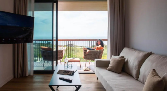 Люкс с видом на море Sines Sea View Business & Leisure Hotel