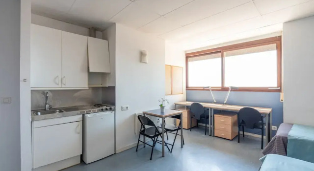 Студия Classic Residencia Universitaria Resa Lesseps