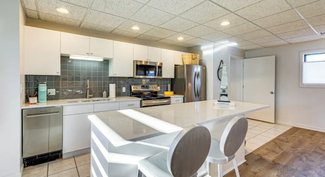 Апартаменты Between Restaurant & Brewery! Chic Perrysburg Apt