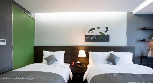 Семейный номер Standard с видом на горы CO-OP City Hotel Harborview