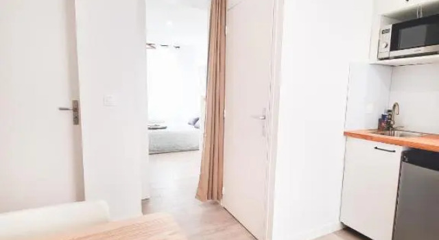 Le Valmy #3 - cosy studio - Grenoble, 预订 酒店 格勒诺布尔 Grenoble Area