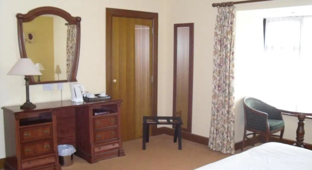 Двухместный номер Standard The Horse and Hound Hotel