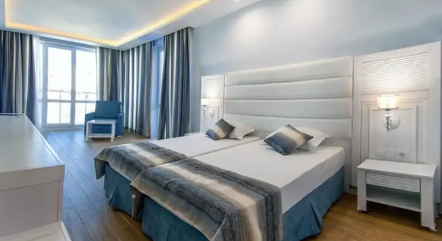 Двухместный номер Deluxe с балконом и с видом на город Hotel Villa List