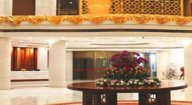 Shenzhen Mondo International Hotel, Rezerwuj Hotel Hotele w Shenzhen z parkingiem, Parking