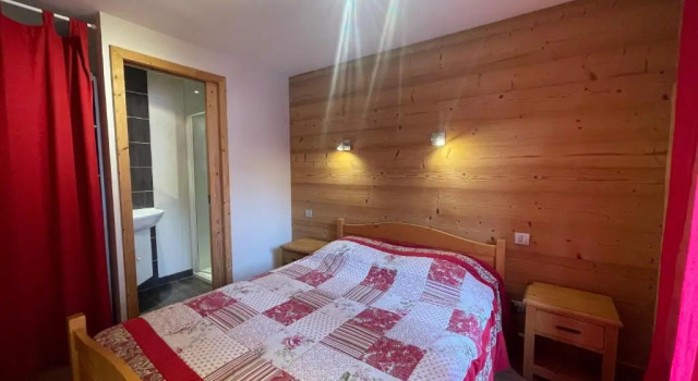 Bedière 3 - Bel appartement centre village, Забронировать Апартаменты/квартира Ла-Клюза Лыжный курорт на озере Анси, рядом с Плавательный бассейн Aravis