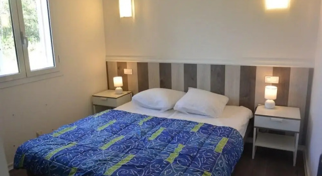 Apartment GINA - Sea view - Favone Apartment 2, Varaa Huoneisto  