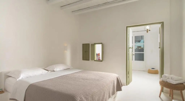 Полулюкс Thalassitra Private Pool Suites & Spa
