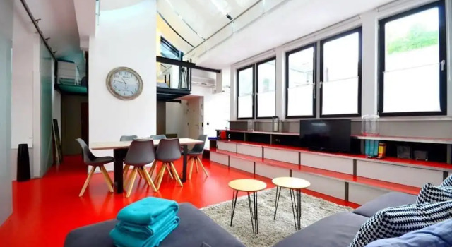 Vienna Residence Luxury Apartment for 4 With Rooftop Terrace and Uncom