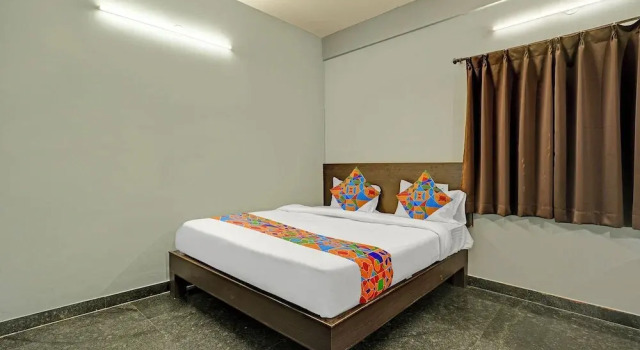 Номер Standard Fabhotel Luxury Suites