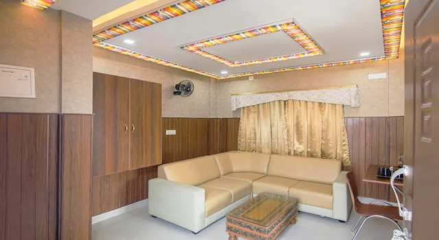Номер Premium Hotel Dvaraka Inn
