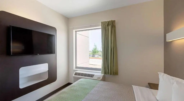 Двухместный номер Deluxe Motel 6 Austin Airport