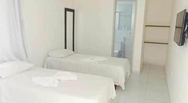 Четырёхместный номер Standard Hotel Pousada Maravista
