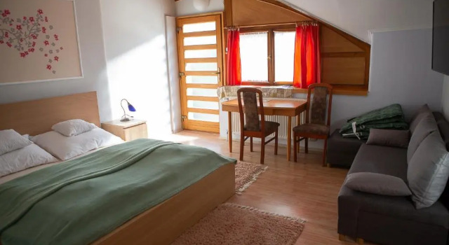 Апартаменты Hunyadi Panzió-Apartman