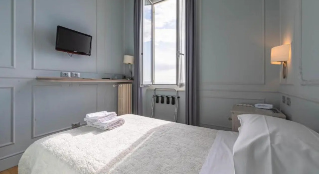 Номер Deluxe Hotel Eden Alaxi Hotels