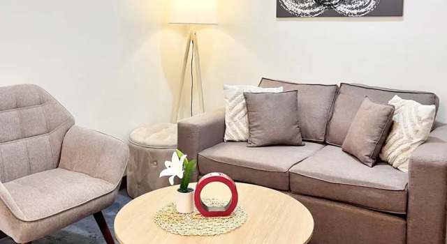 Кровать в общем номере Room-experience Elegance at Chambre Hono