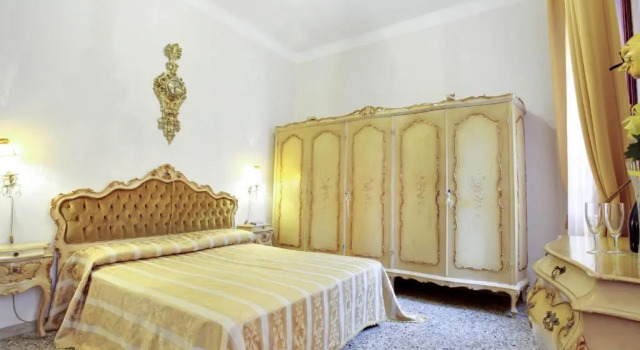 Апартаменты с 2 комнатами Queen House Venezia