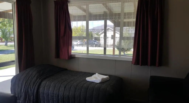 Люкс High Country Lodge, Motels & Backpackers