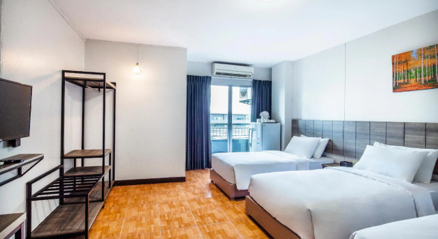 Трёхместный номер Standard Livotel Express Hotel Bang Kruai Nonthaburi - No Parking