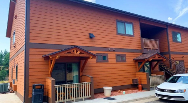 Canyon Plaza Premier Studios and Apts