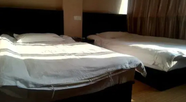 Ningbo Warwick Business Hotel, Prenota Hotel Hotel a Ningbo con parcheggio, Parcheggio