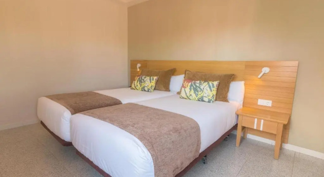 Двухместный номер Superior Hotel LIVVO Koala Garden