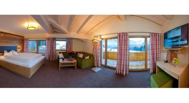 Hotel Huber Hochland, Prenota Hotel Maurach Achensee